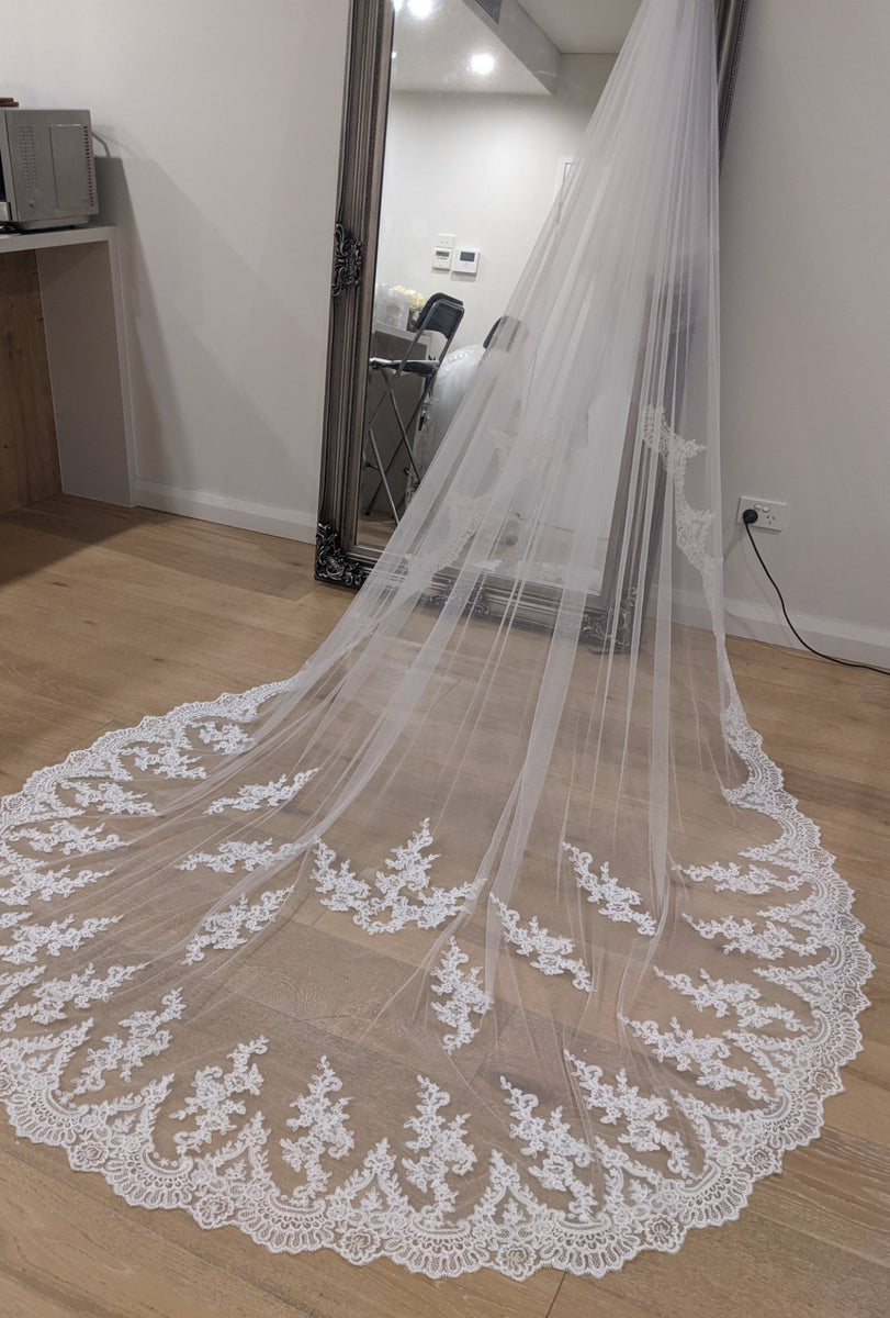 Two tier cathedral Lace Veil, Lace Floral Veil in Cathedral, Lace long  Wedding Veil in Sydney – MWBRIDALSTORE