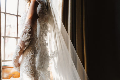 How to Choose the Perfect Wedding Veil Color | White, Off-White, and Ivory