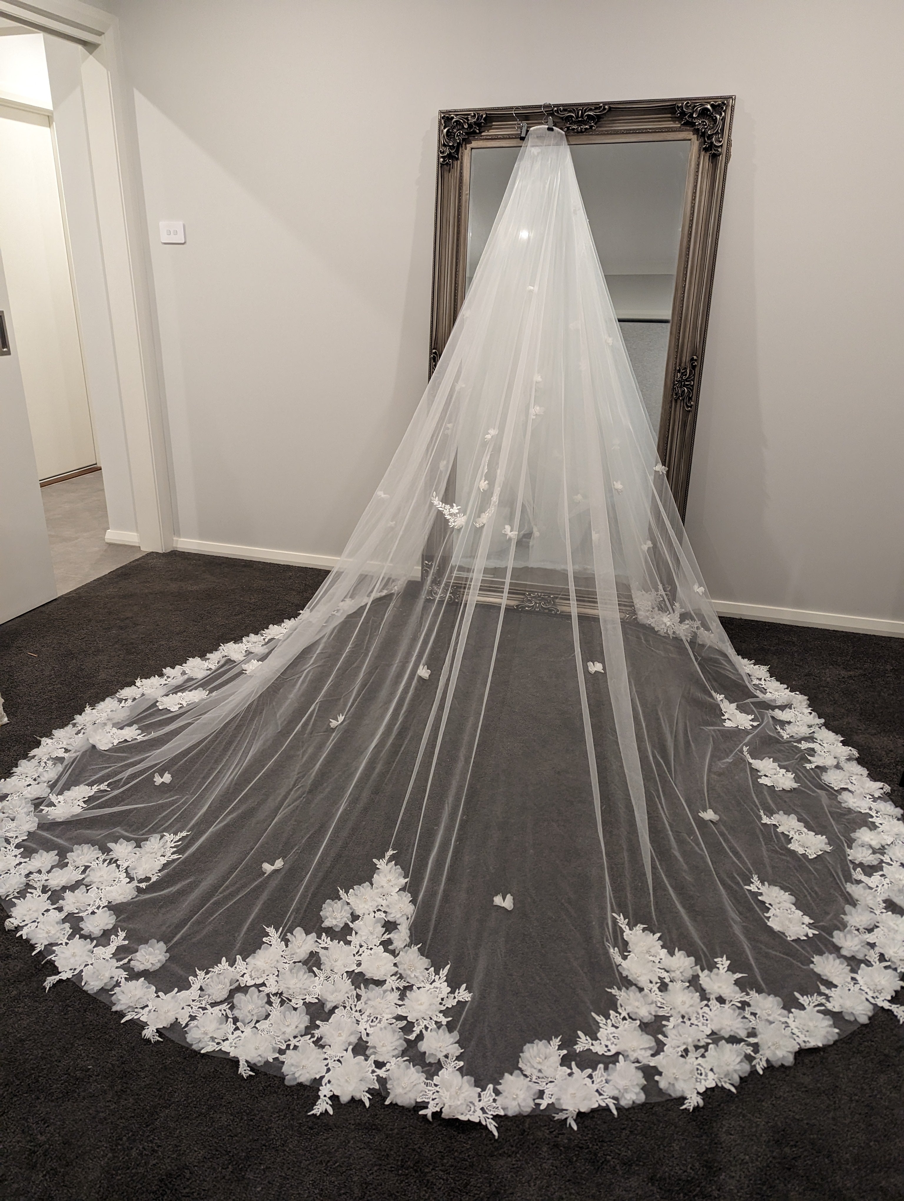 Wedding Veil with 3D floral Lace appliques, Two Tier Floral