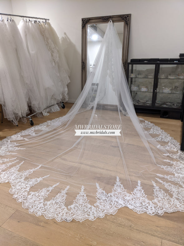 RITA - Mantilla Scalloped edge cathedral veil, Lace Wedding Veil,  Royal Cathedral Length scalloped Wedding Veil, Mantilla Lace Veil, 5 meter Ivory Veil, Cathedral lace Veil